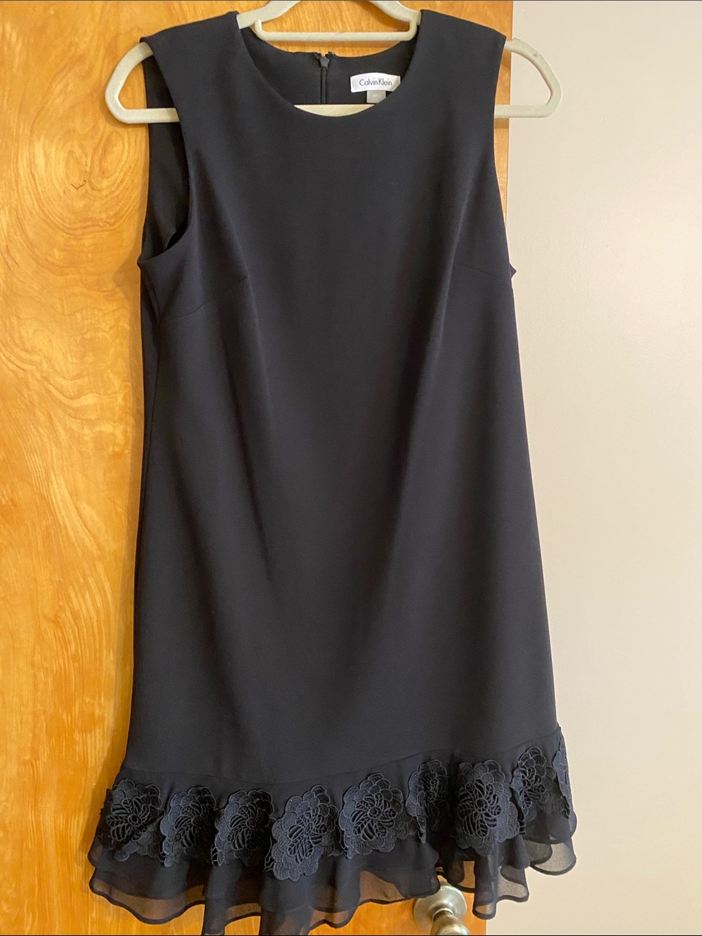 Calvin Klein Sleeveless Mini Black Dress w/Flower bottom